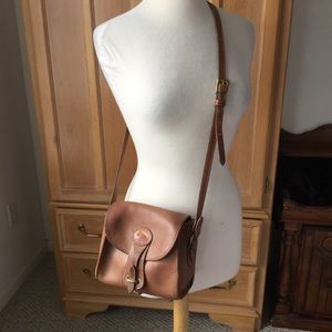 DOONEY & BOURKE ALL WEATHER LEATHER CROSSBODY BAG